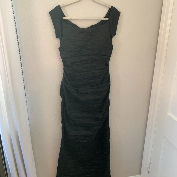Alex Evenings Ruffled Black Gown Size 10 - Picture 1 of 9